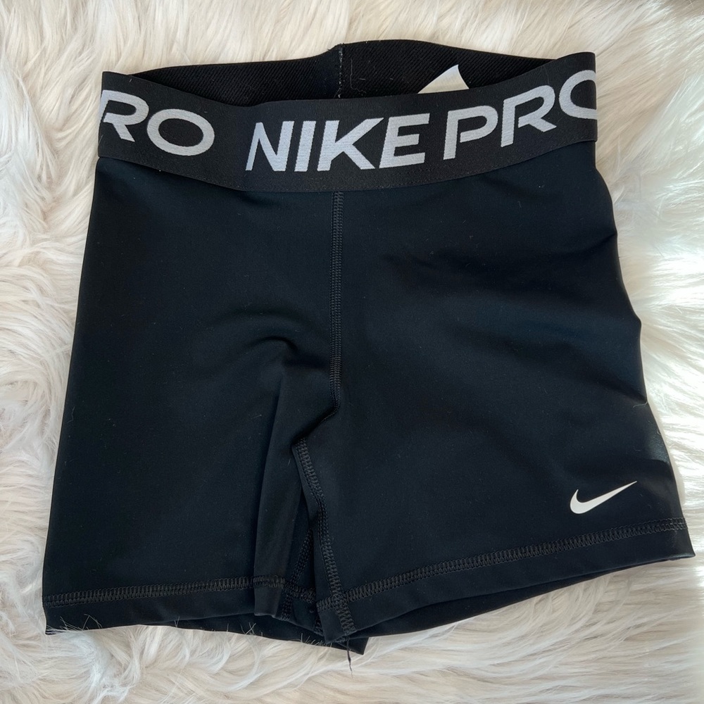 Black Nike Pro 5” inseam Spandex Shorts